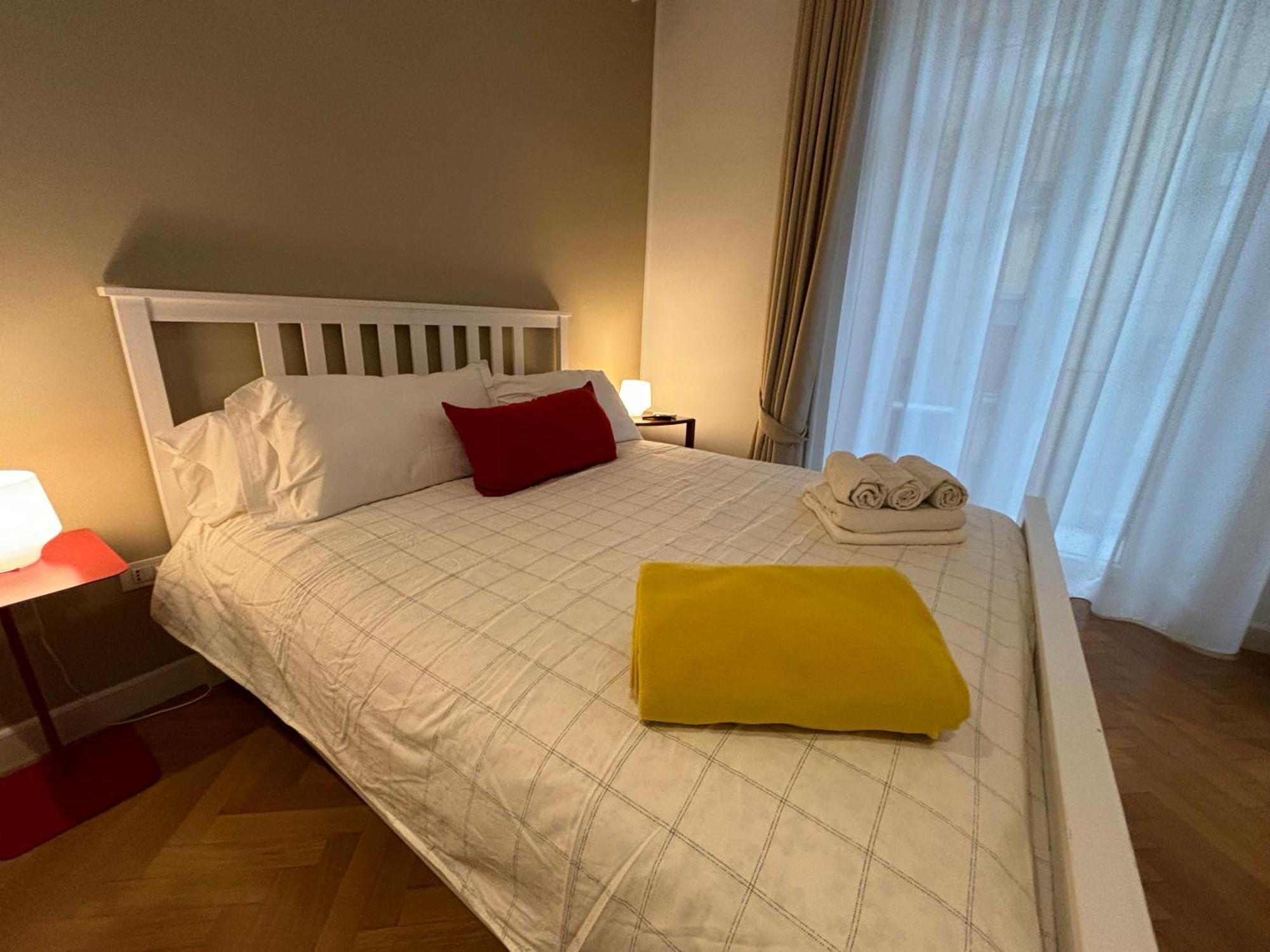 Napoliforever Chiaia Apartment Eksteriør bilde